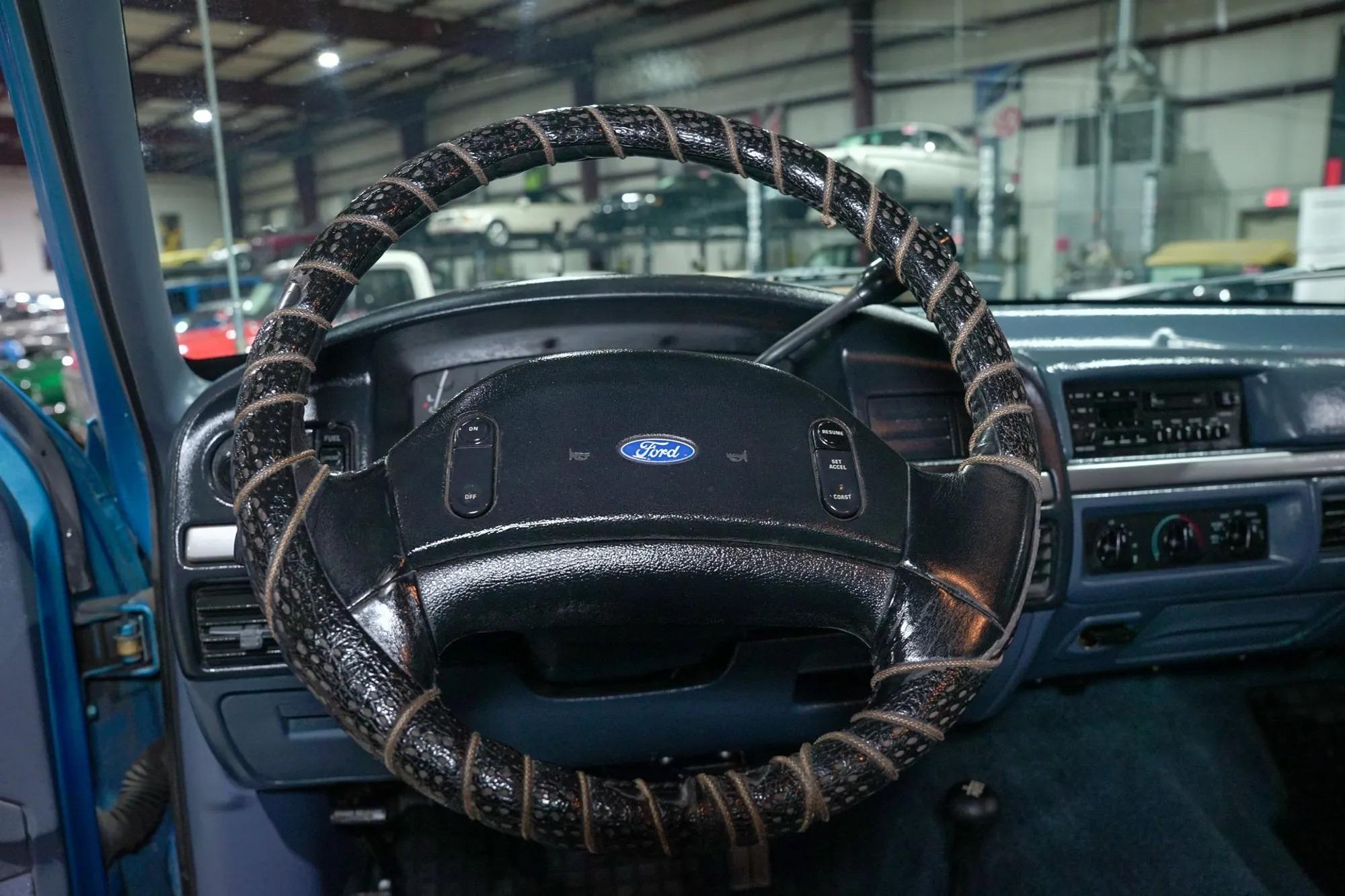 1992 Ford F-250 XLT 4×4