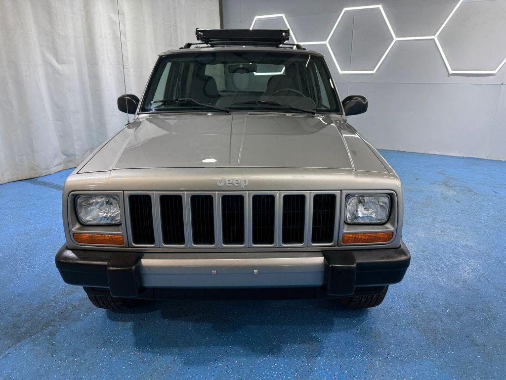 2000 Jeep Cherokee Sport - 2