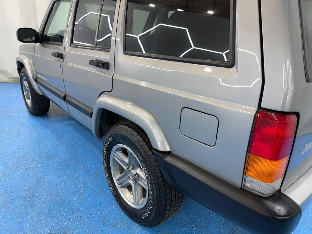 2000 Jeep Cherokee Sport