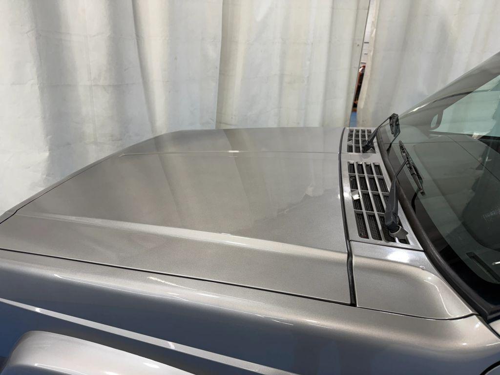 2000 Jeep Cherokee Sport