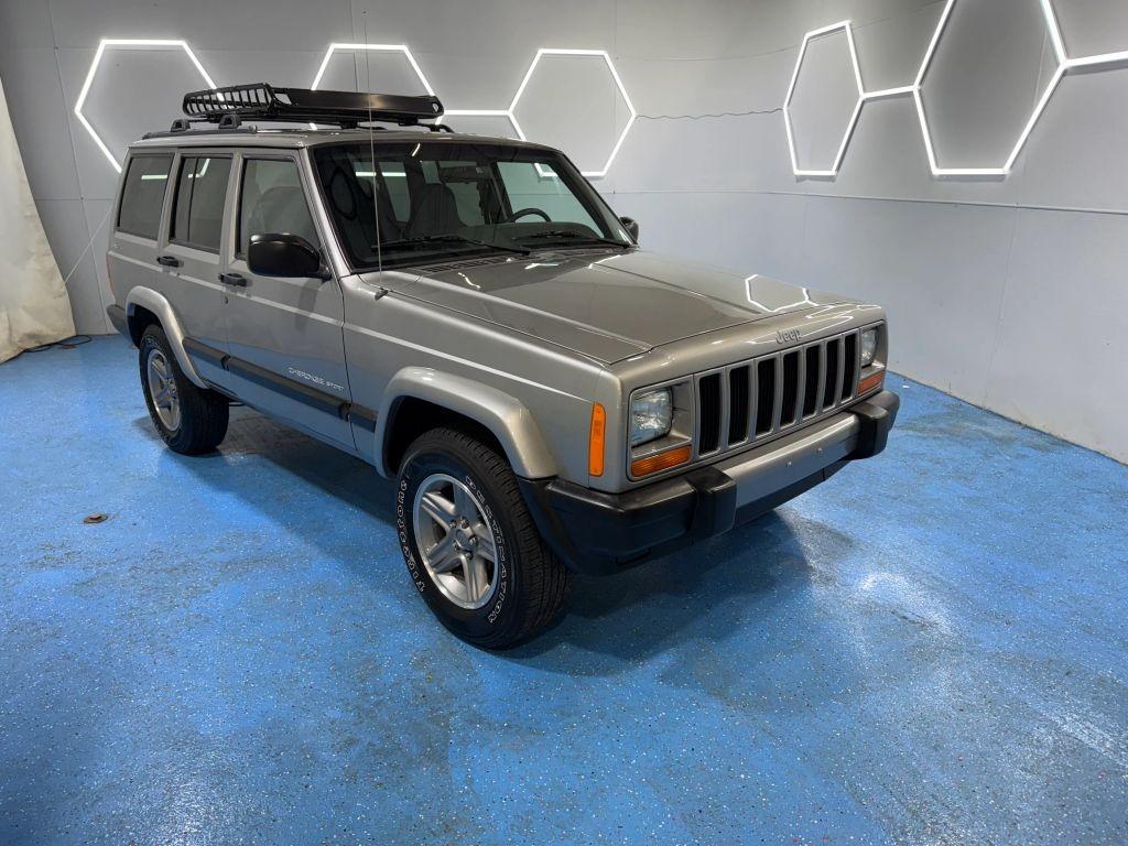 2000 Jeep Cherokee Sport - 3