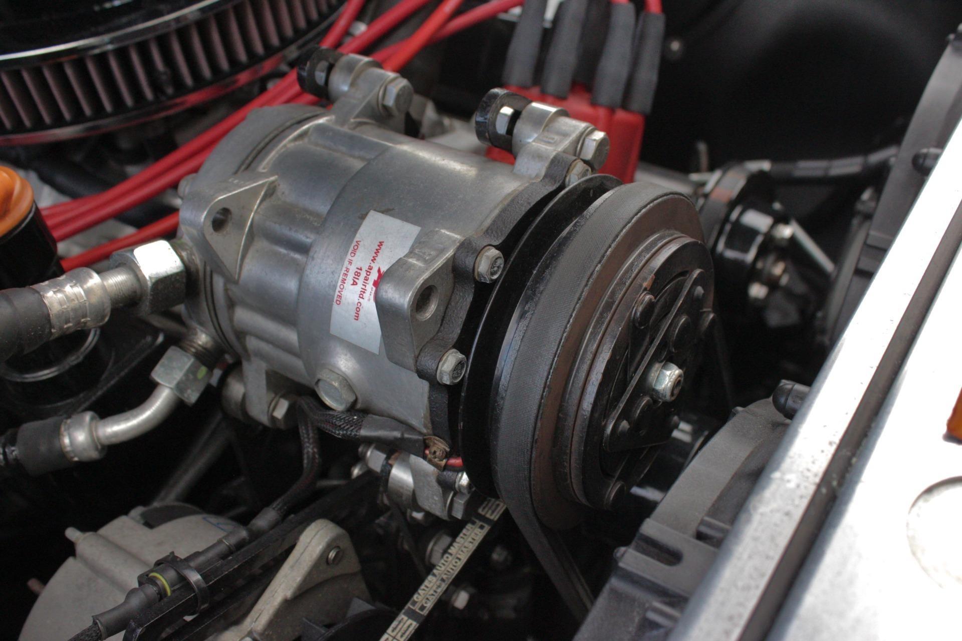 1989 Land Rover Defender 110 By Arkonik