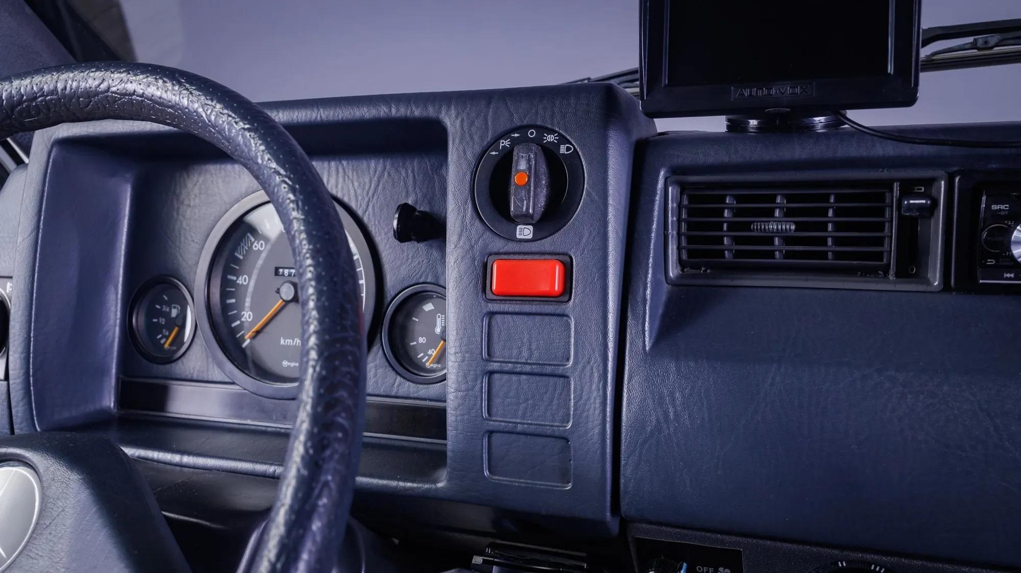 1993 Mercedes-Benz 100D Camper