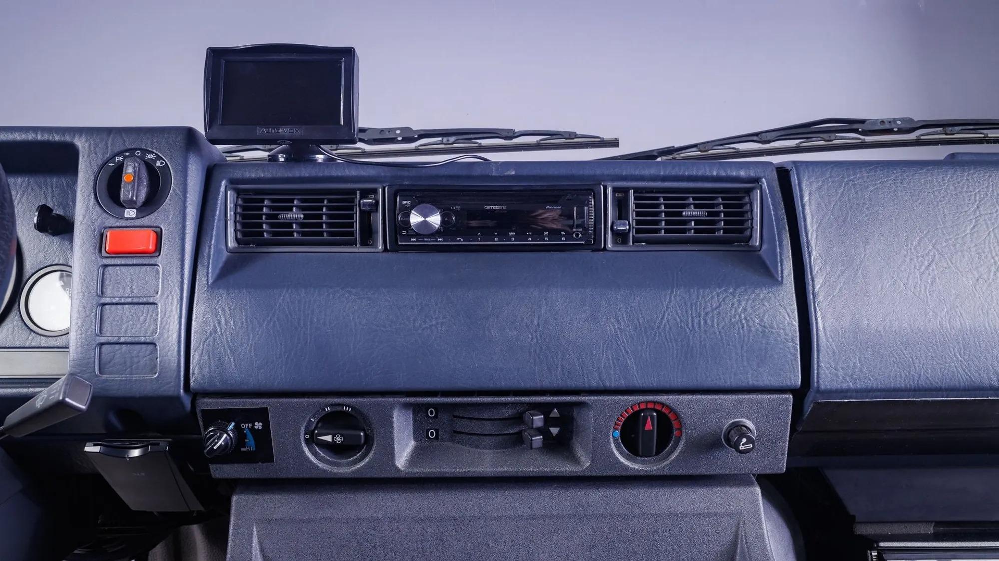 1993 Mercedes-Benz 100D Camper