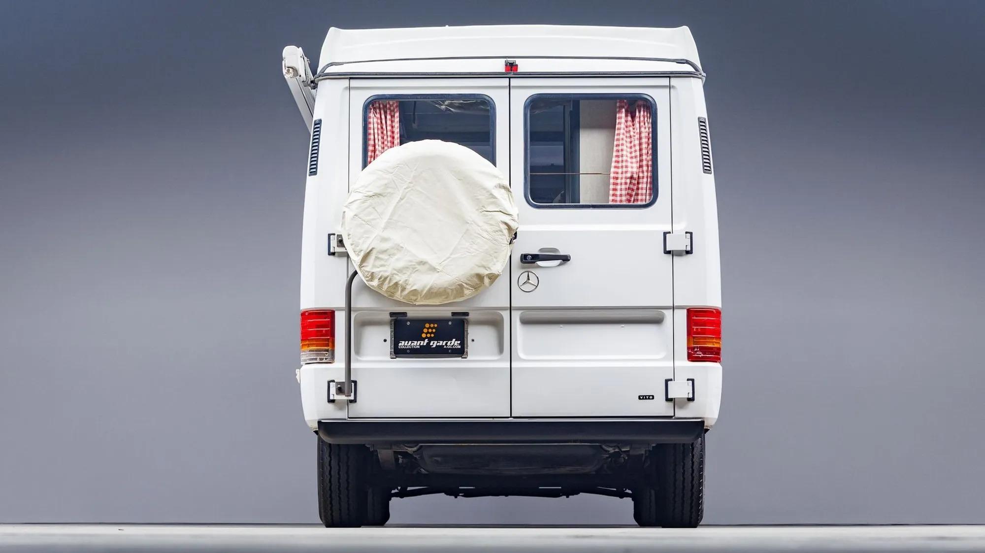 1993 Mercedes-Benz 100D Camper