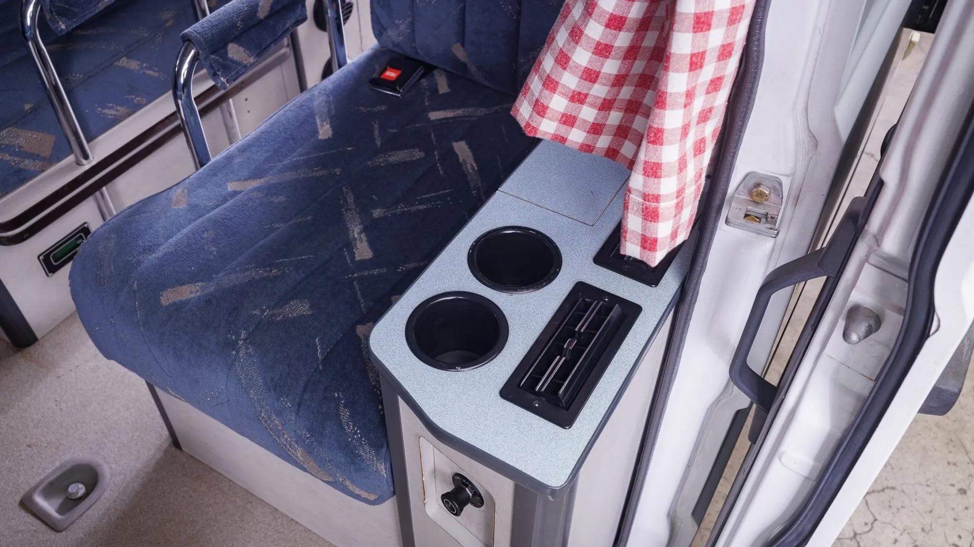 1993 Mercedes-Benz 100D Camper