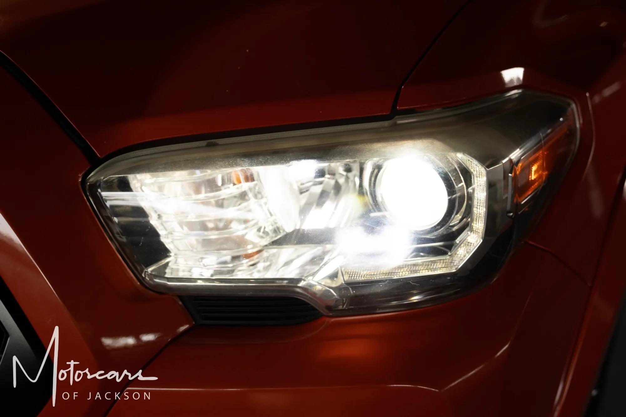 2017 Toyota Tacoma TRD Sport