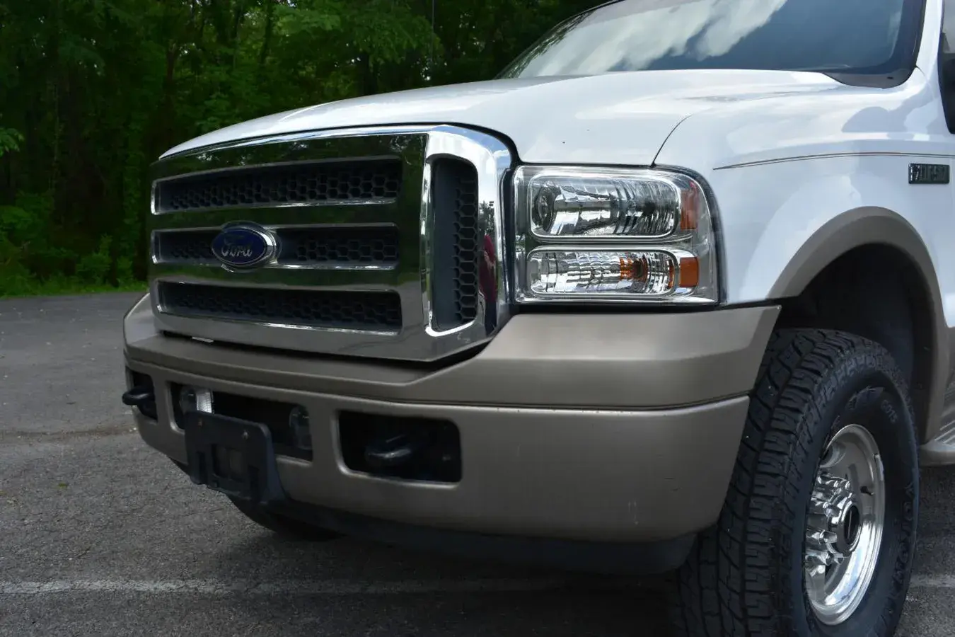 2005 Ford Excursion Eddie Bauer