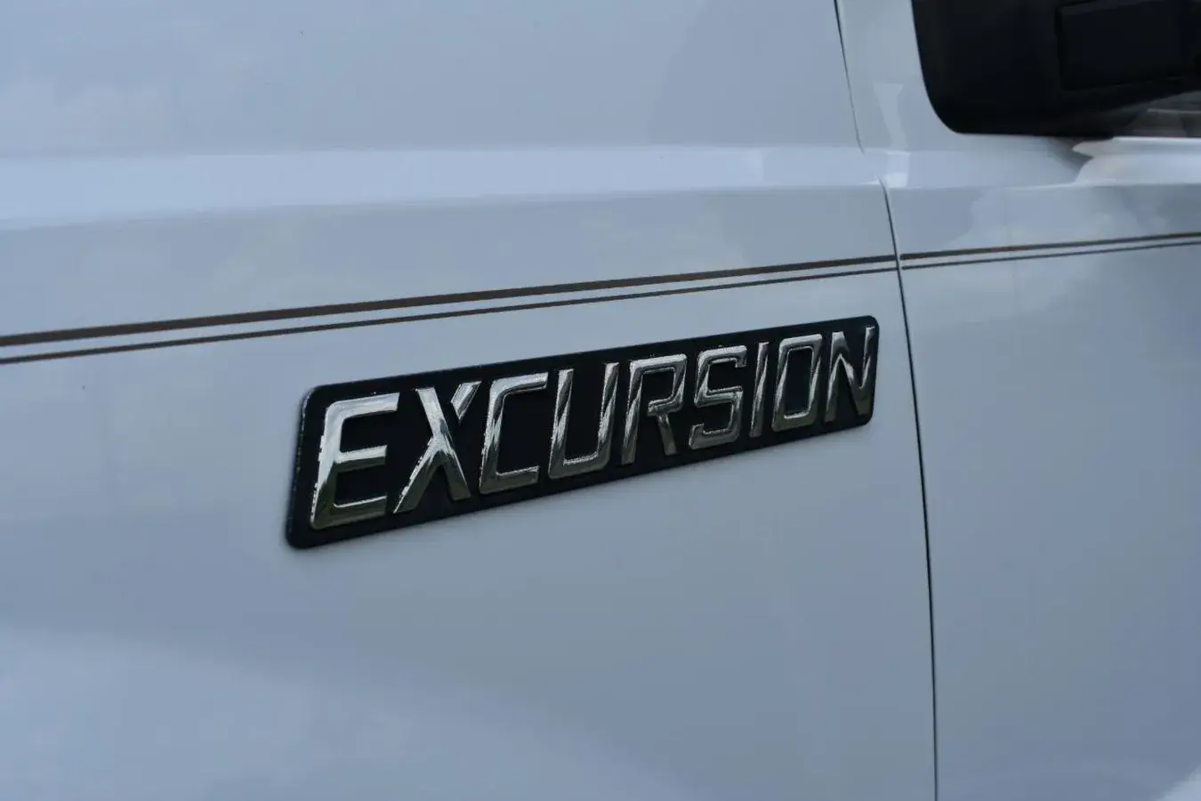 2005 Ford Excursion Eddie Bauer