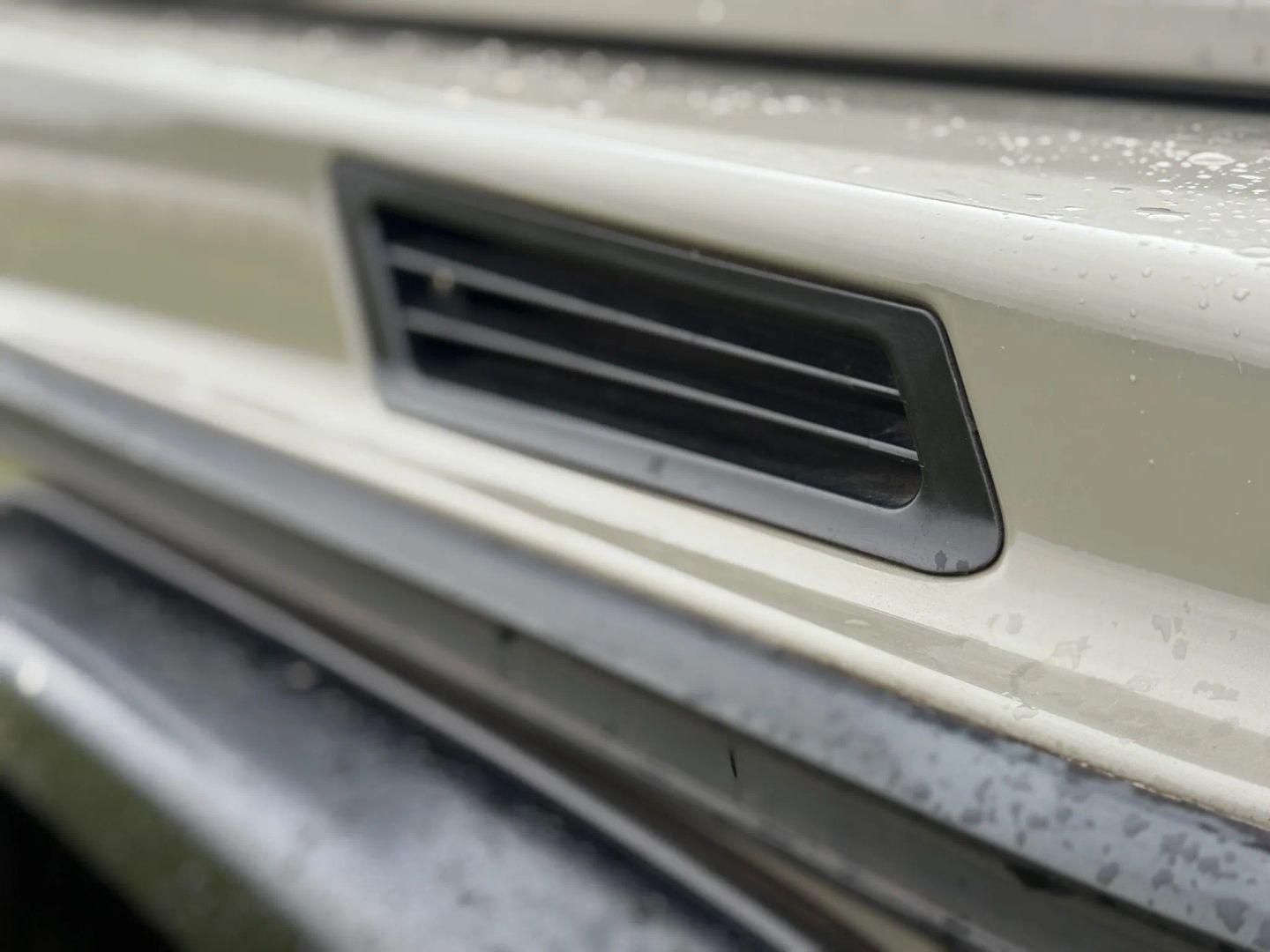 2000 Mercedes-Benz G300TD