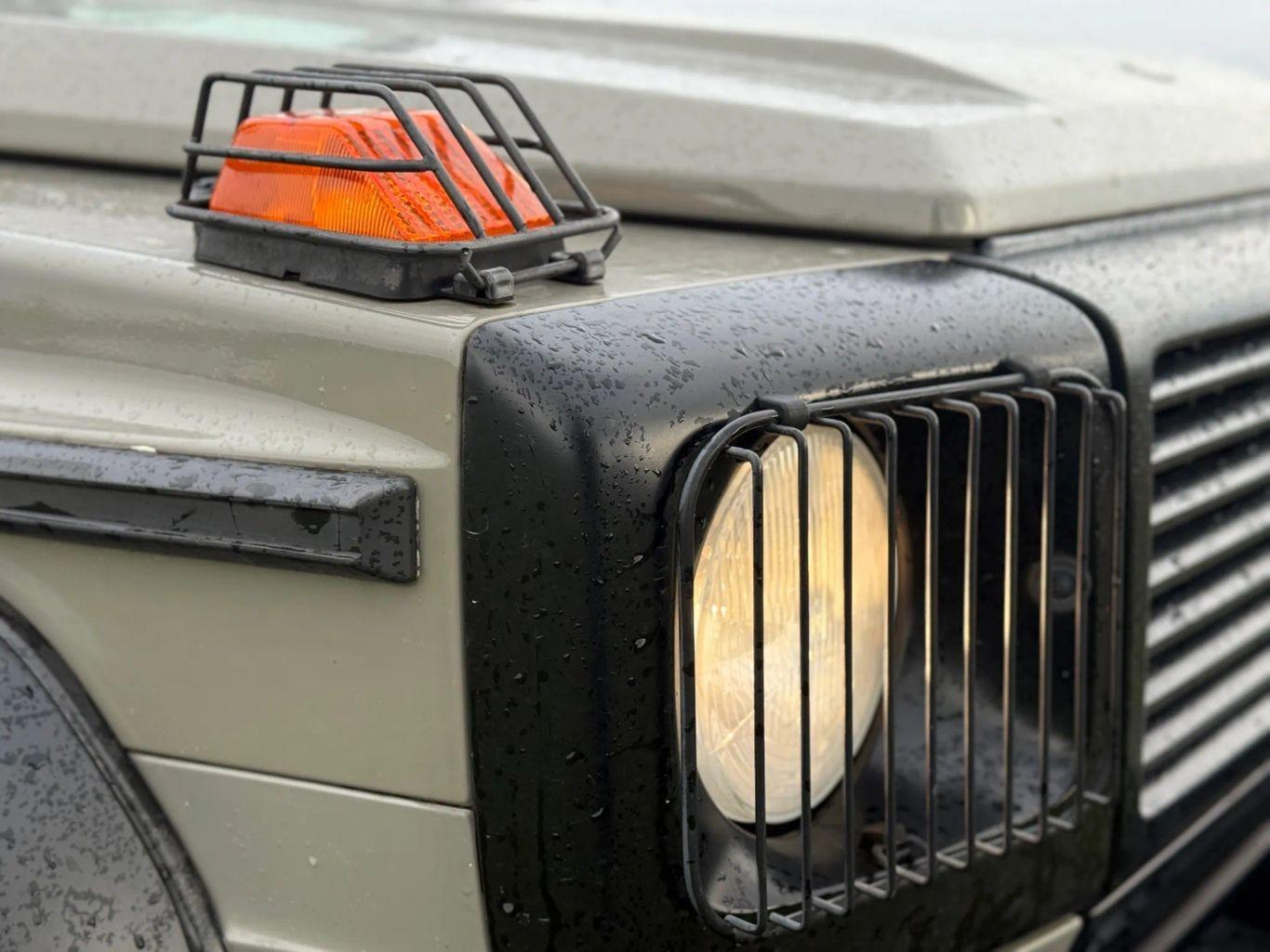 2000 Mercedes-Benz G300TD