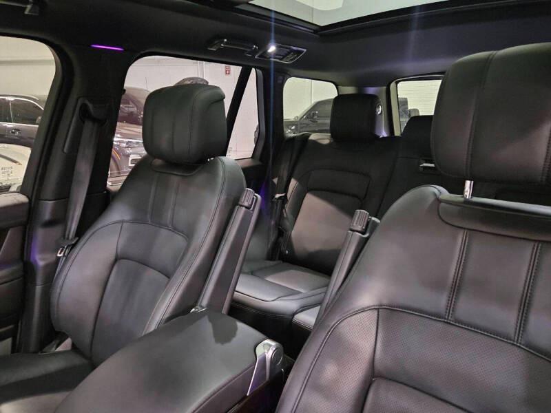 2021 Range Rover P525 HSE Westminster Edition