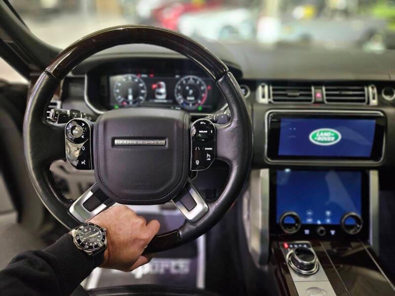 2021 Range Rover P525 HSE Westminster Edition