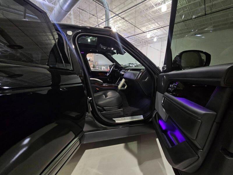 2021 Range Rover P525 HSE Westminster Edition