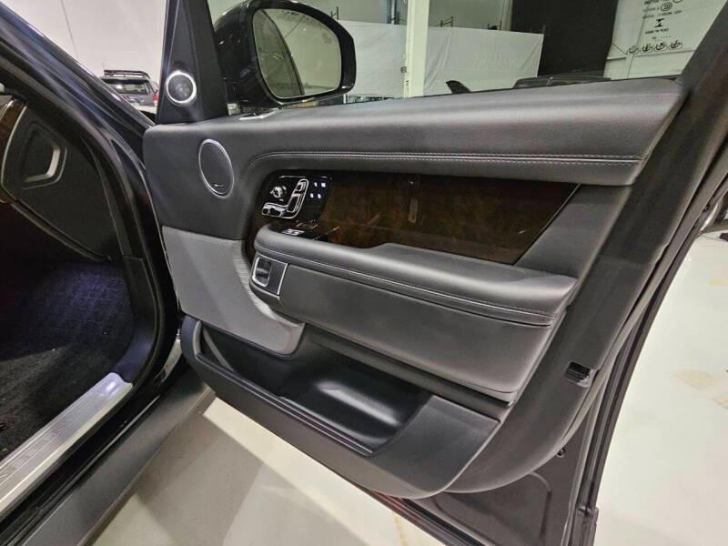 2021 Range Rover P525 HSE Westminster Edition