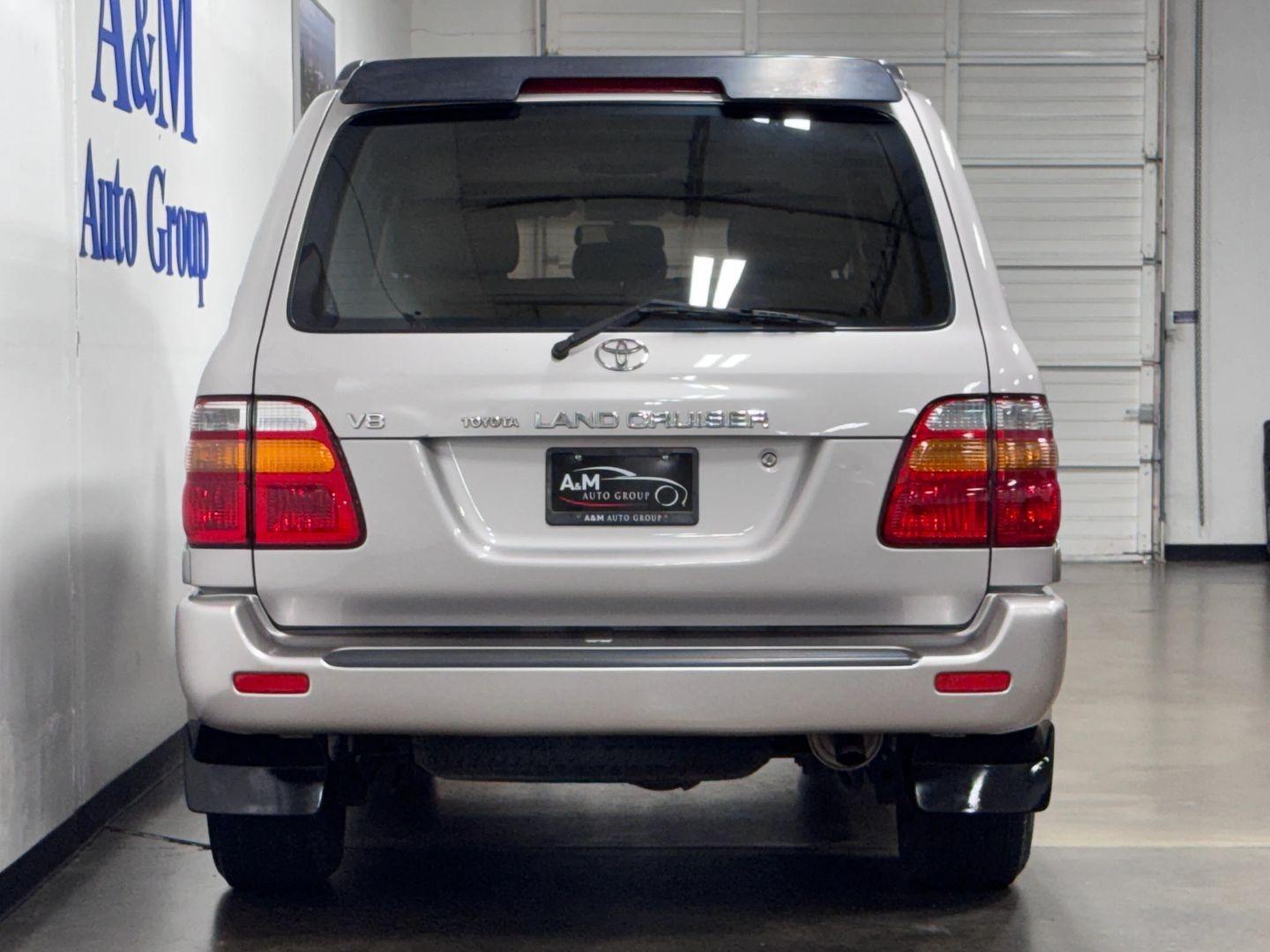 2002 Toyota Land Cruiser - 4