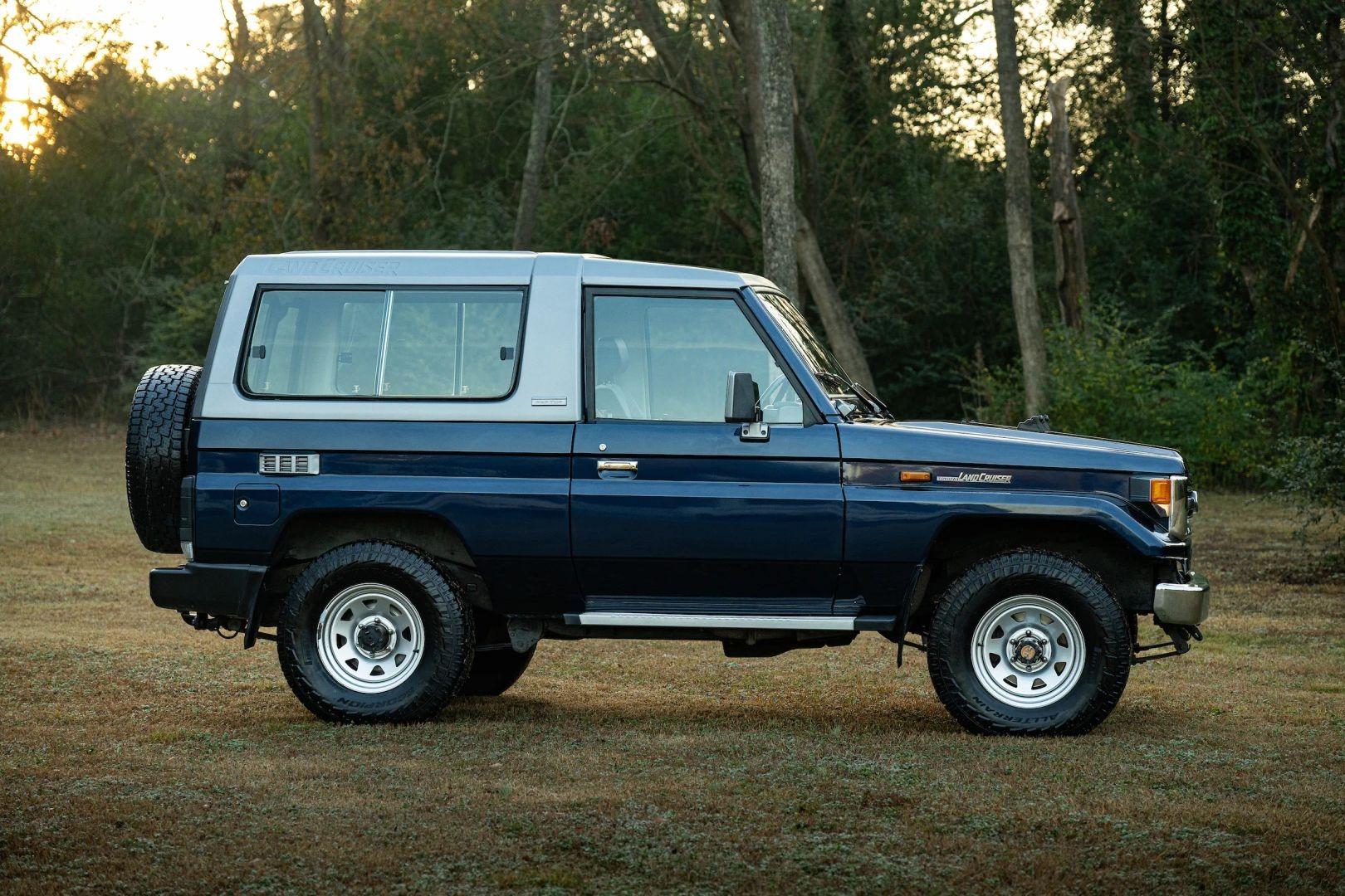 1999 Toyota Land Cruiser HZJ73 - 2