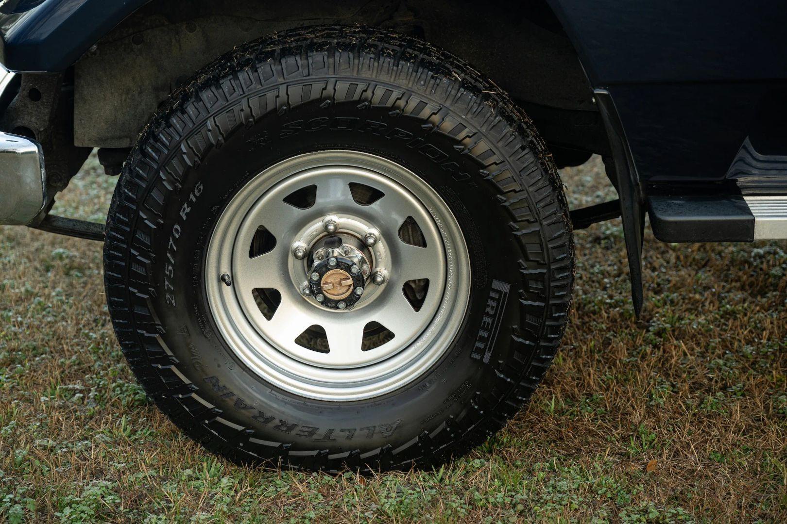 1999 Toyota Land Cruiser HZJ73