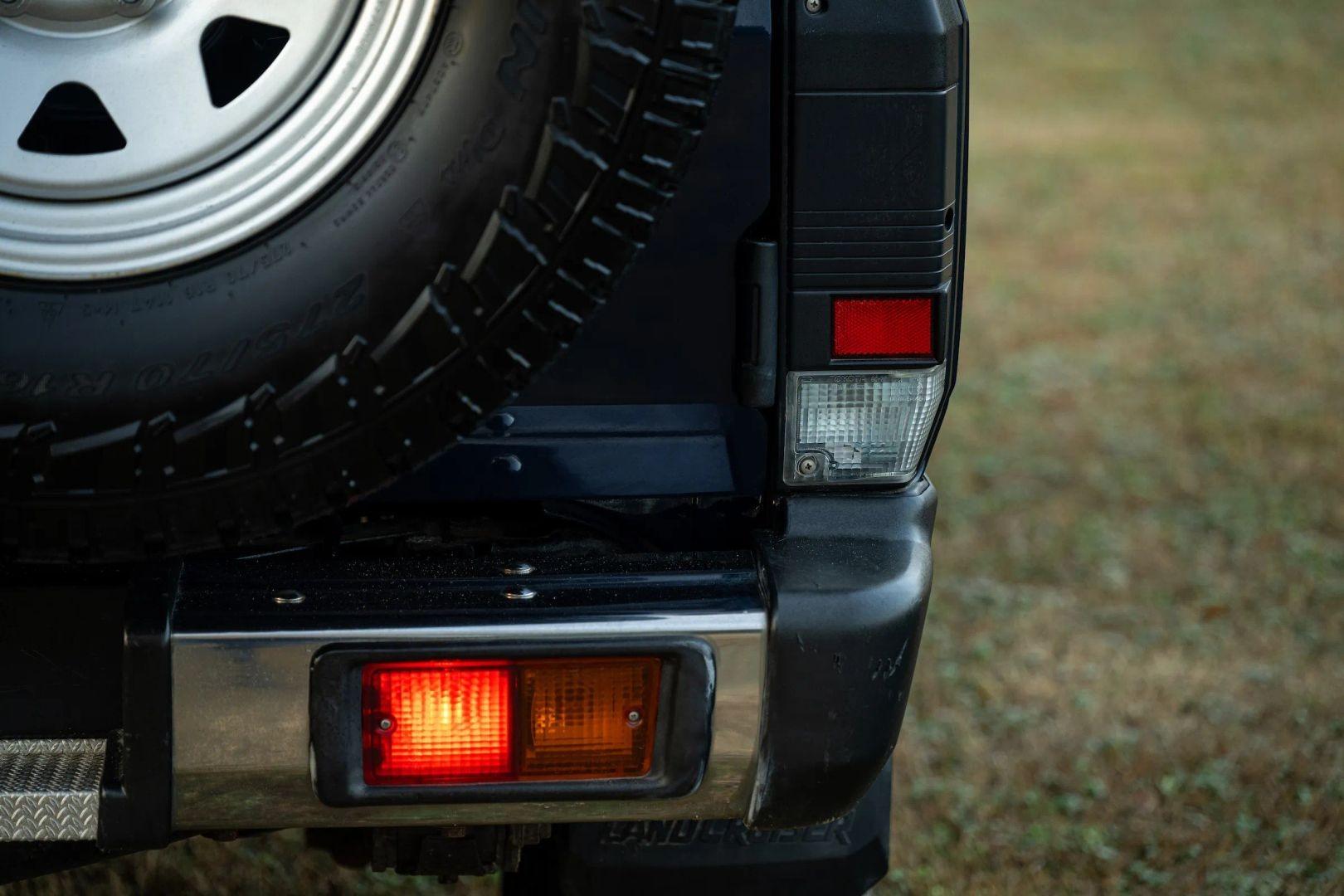 1999 Toyota Land Cruiser HZJ73