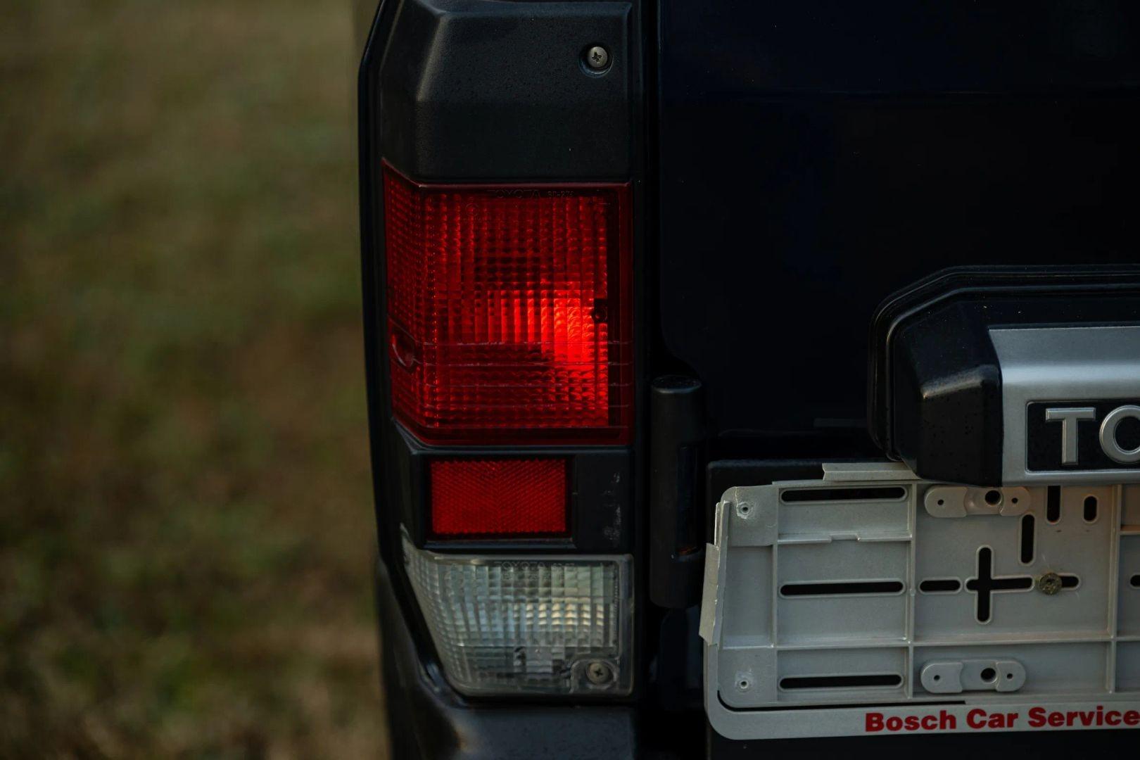 1999 Toyota Land Cruiser HZJ73