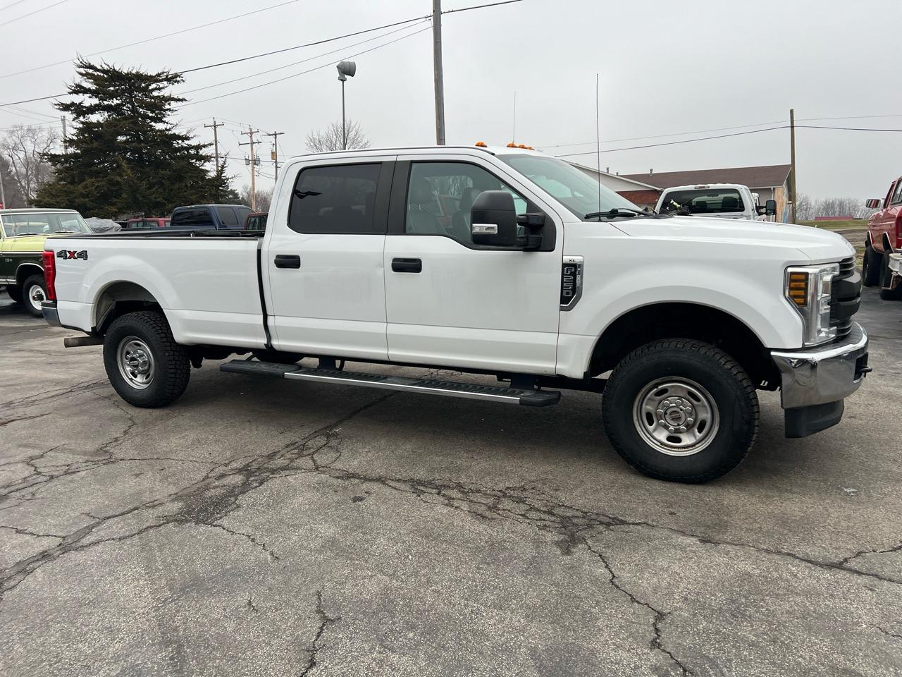 2018 Ford F-250 Super Duty XL - 4
