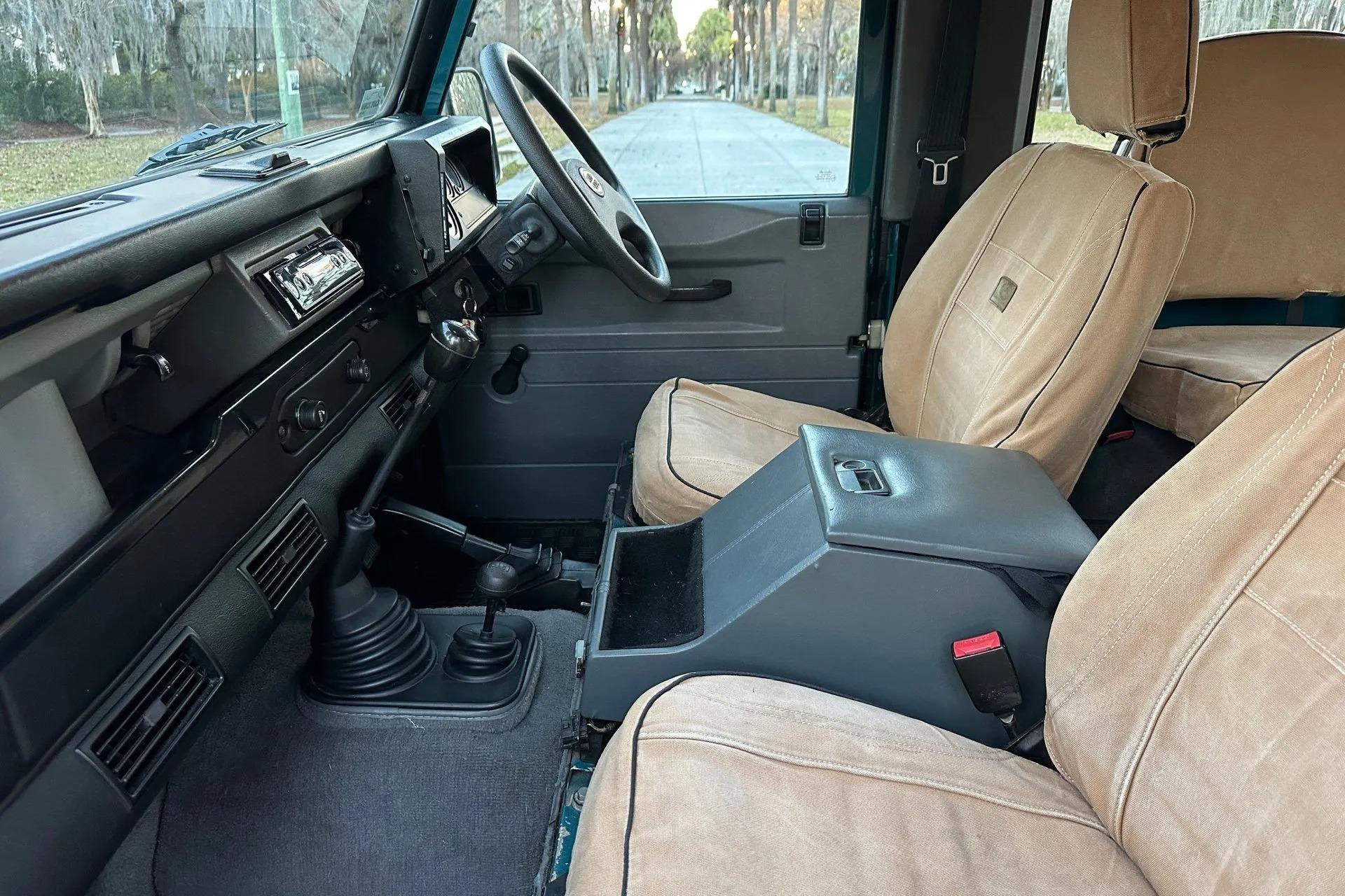 1997 Land Rover Defender 90 County