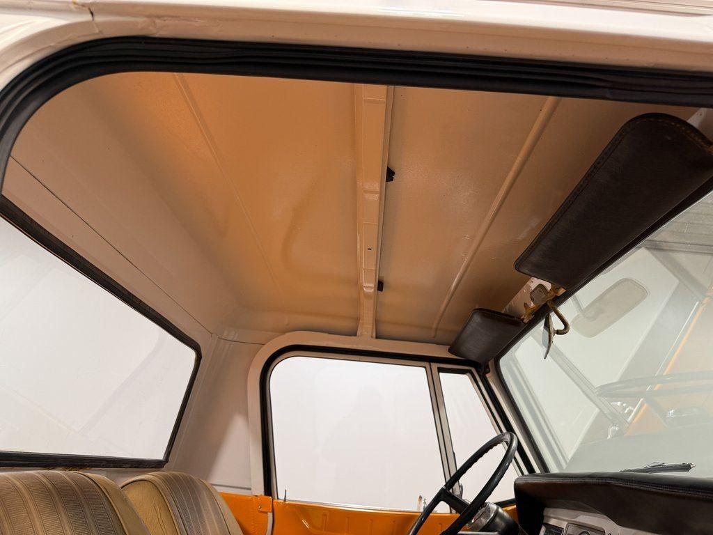 1967 Willys Jeepster Commando