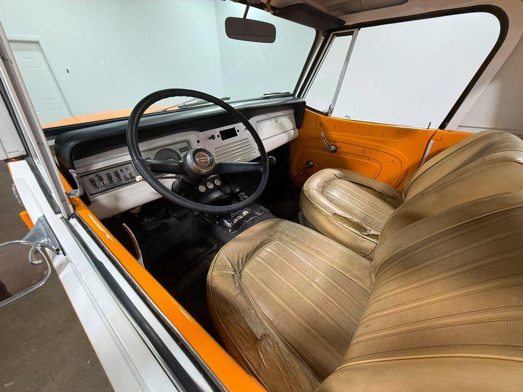 1967 Willys Jeepster Commando