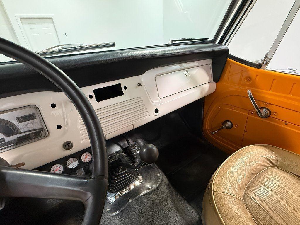 1967 Willys Jeepster Commando