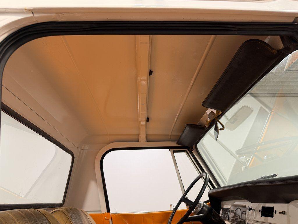 1967 Willys Jeepster Commando