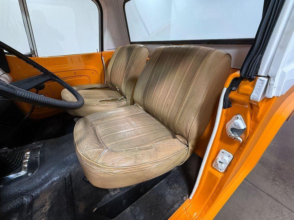 1967 Willys Jeepster Commando