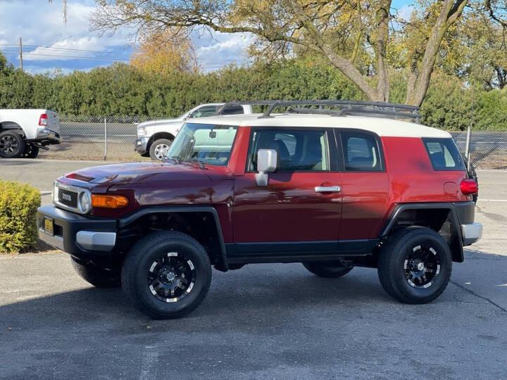 2008 Toyota FJ Cruiser - 2