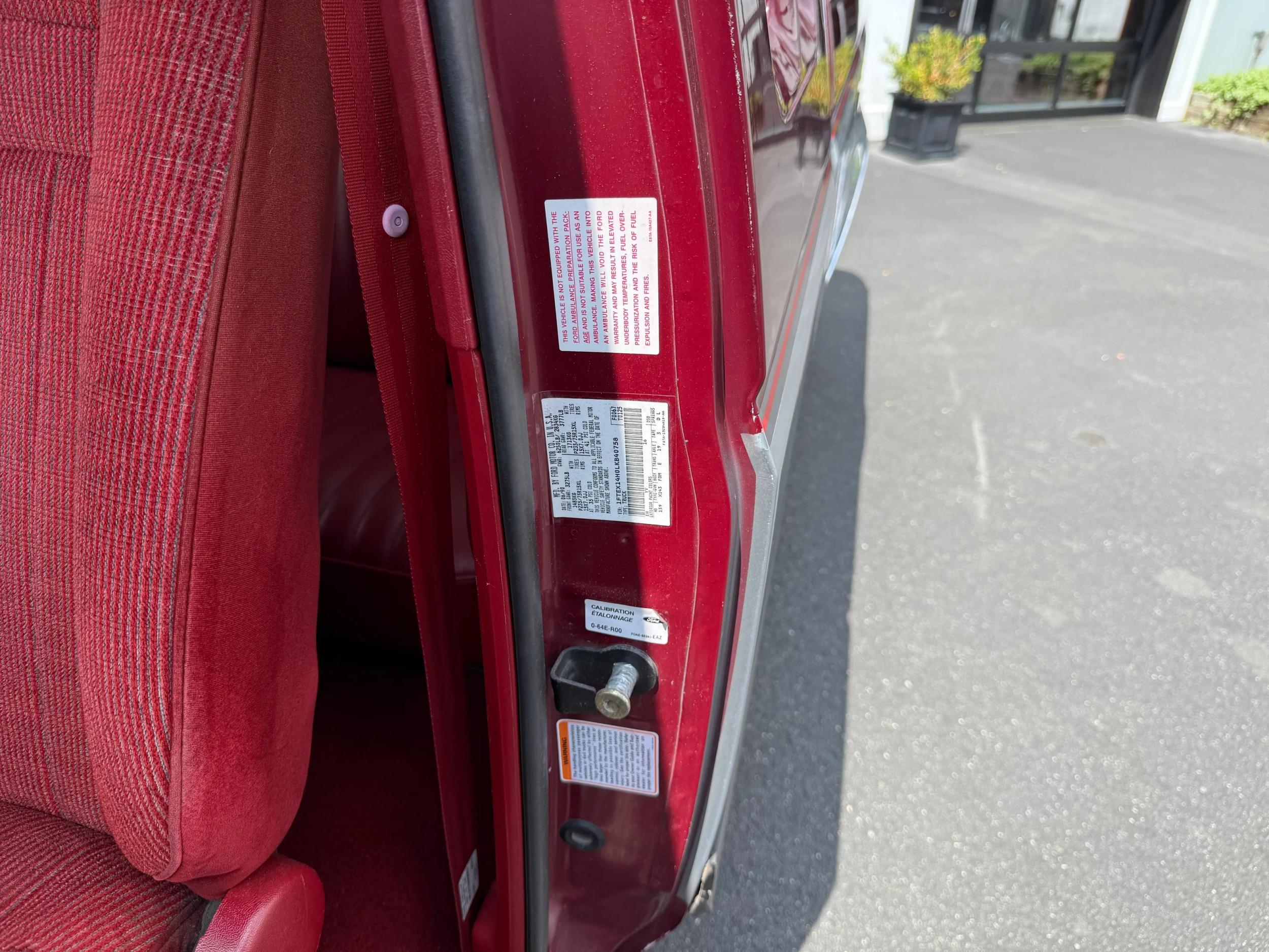 1990 Ford F-150 XLT Lariat 4×4