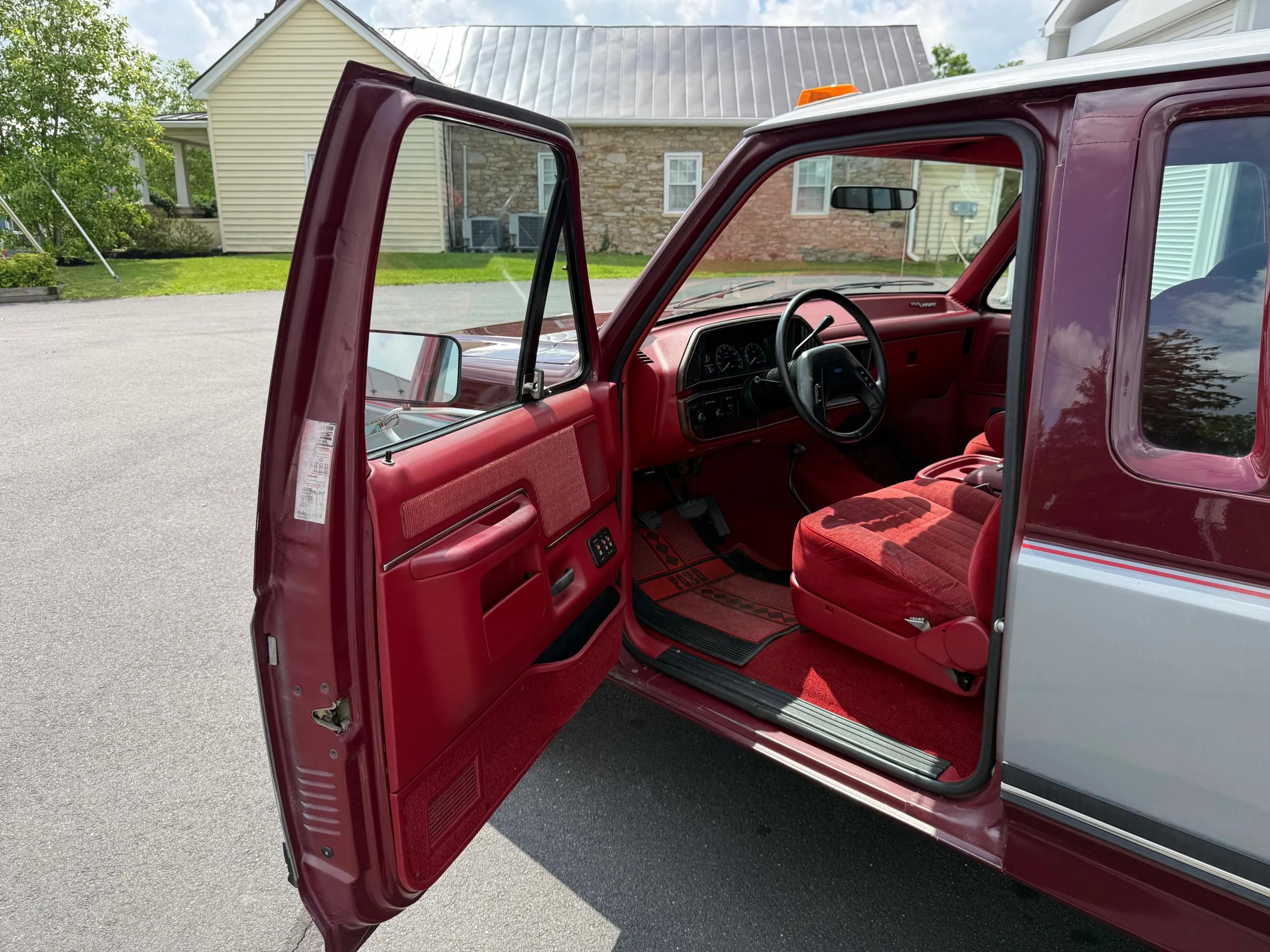 1990 Ford F-150 XLT Lariat 4×4
