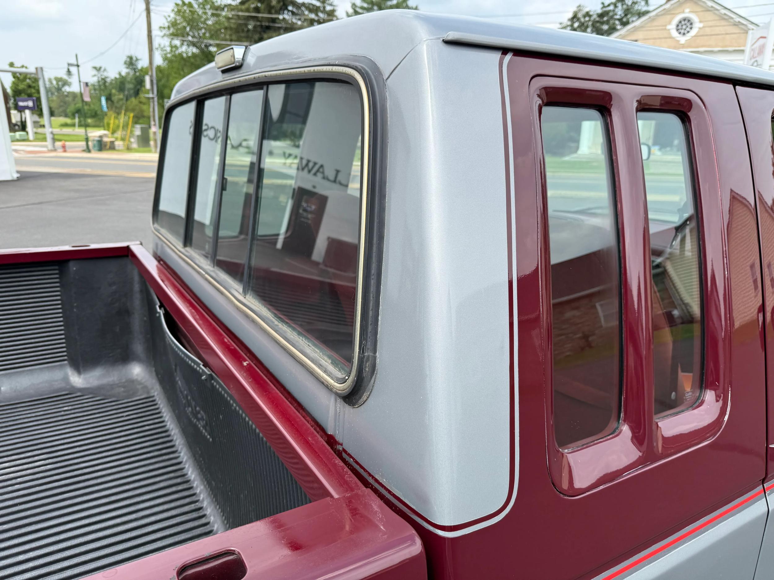 1990 Ford F-150 XLT Lariat 4×4