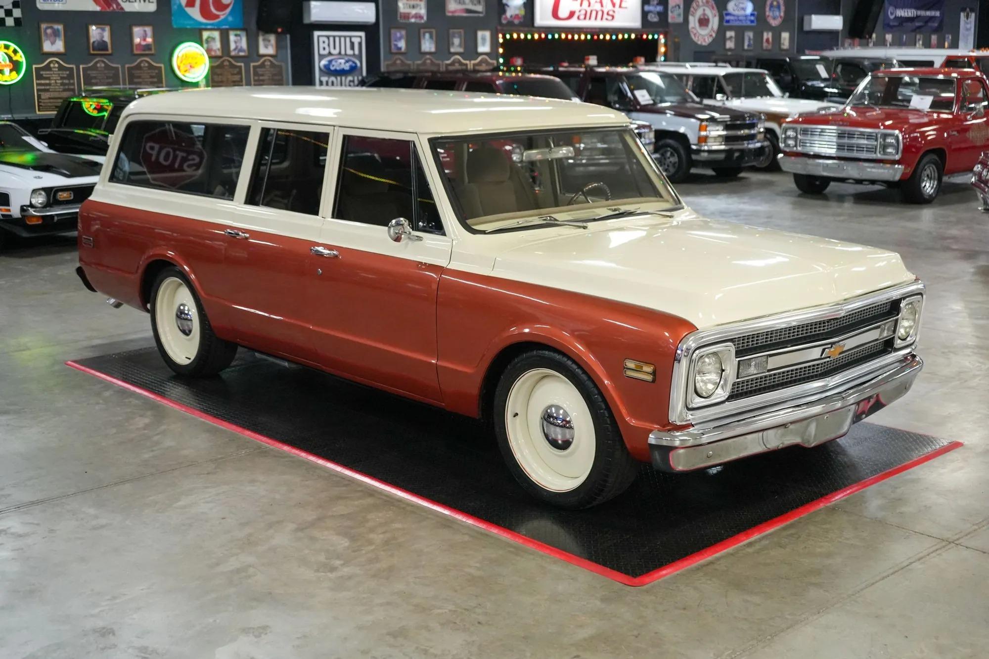 1969 Chevrolet Suburban