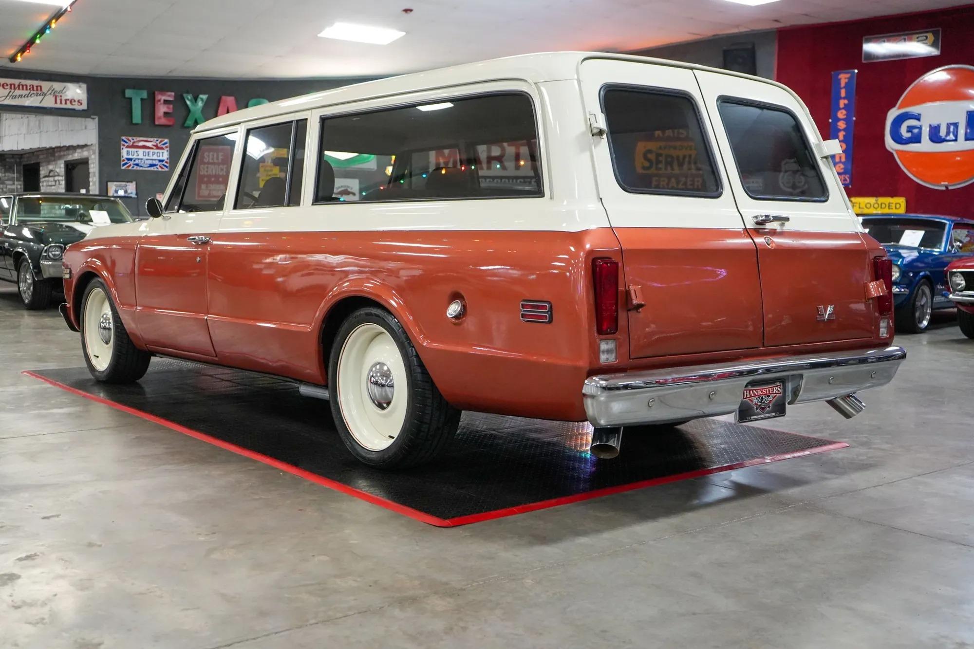 1969 Chevrolet Suburban