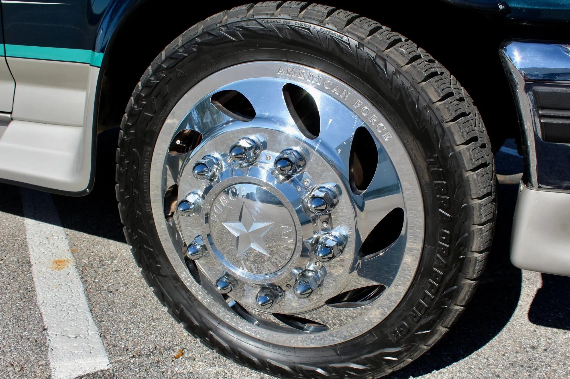 36k-Mile 1996 Ford F-350 XLT Regency