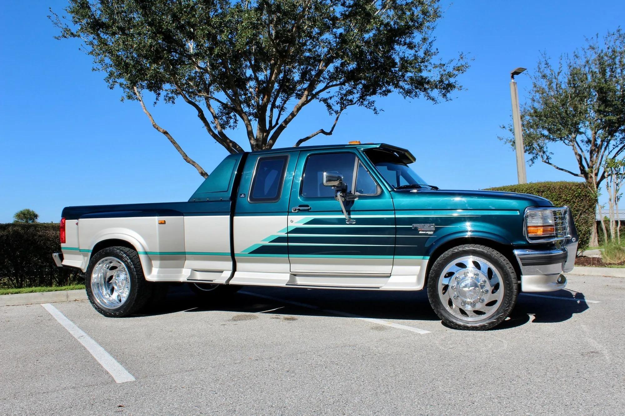 36k-Mile 1996 Ford F-350 XLT Regency - 4