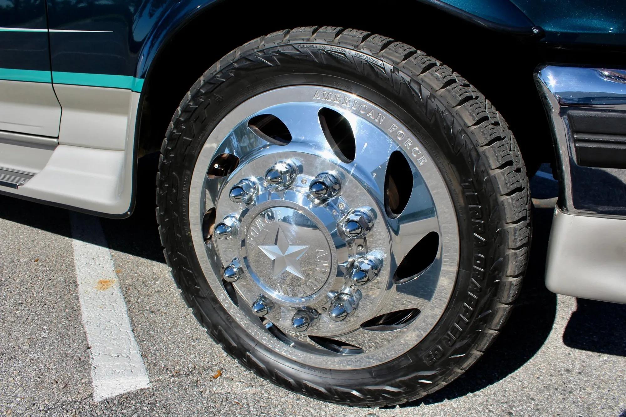 36k-Mile 1996 Ford F-350 XLT Regency