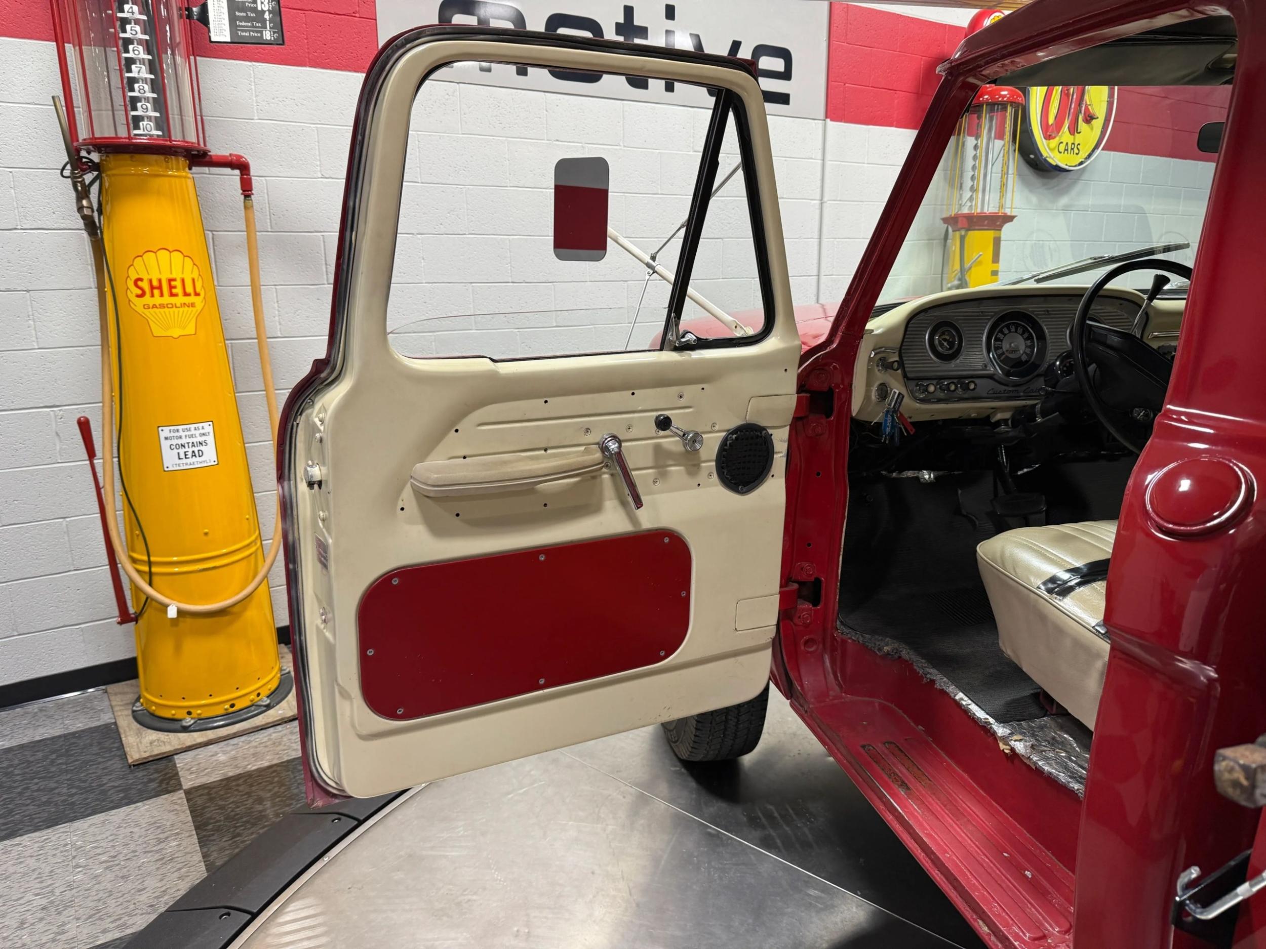 1963 Ford F-250 Camper