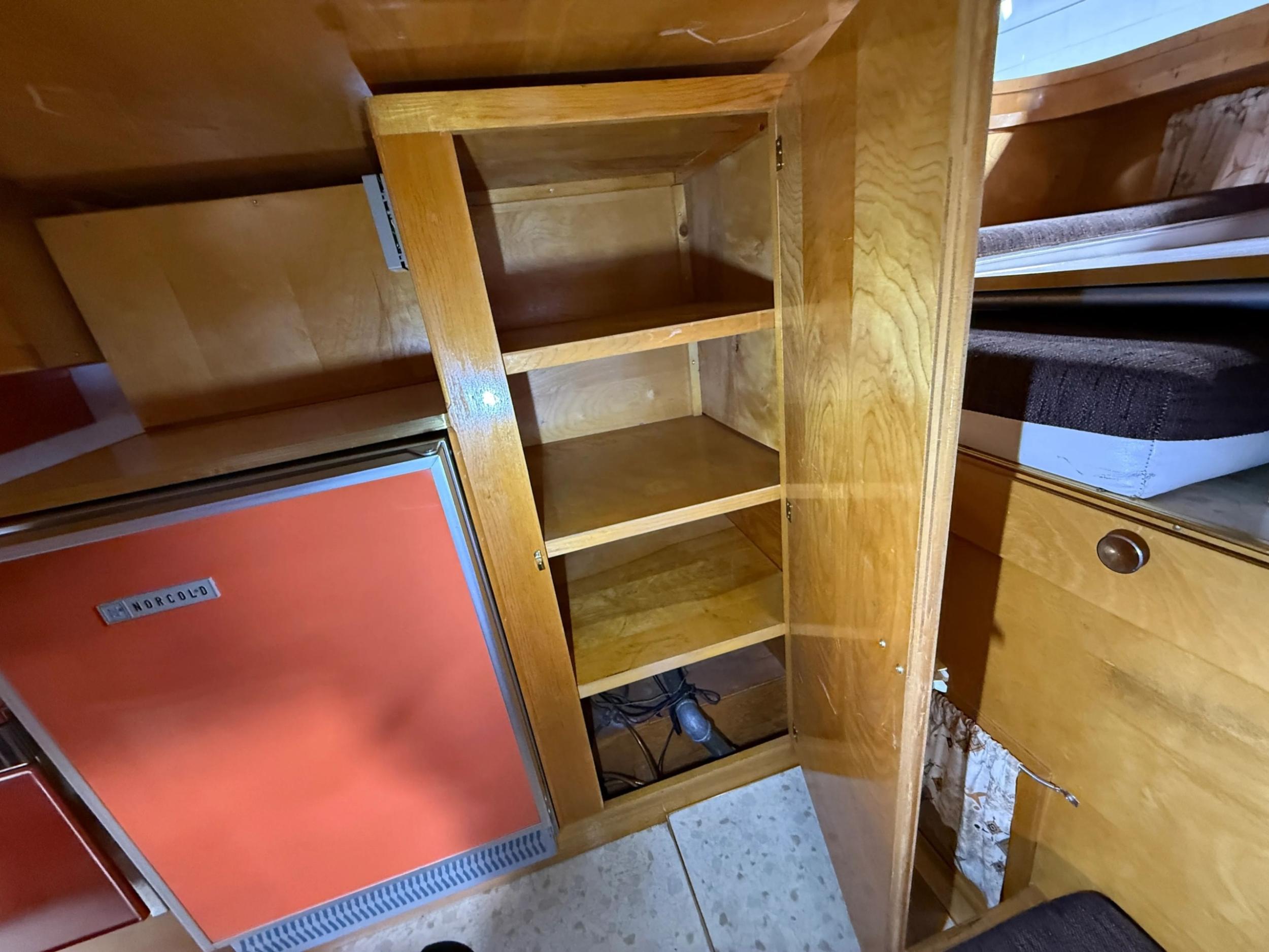 1963 Ford F-250 Camper