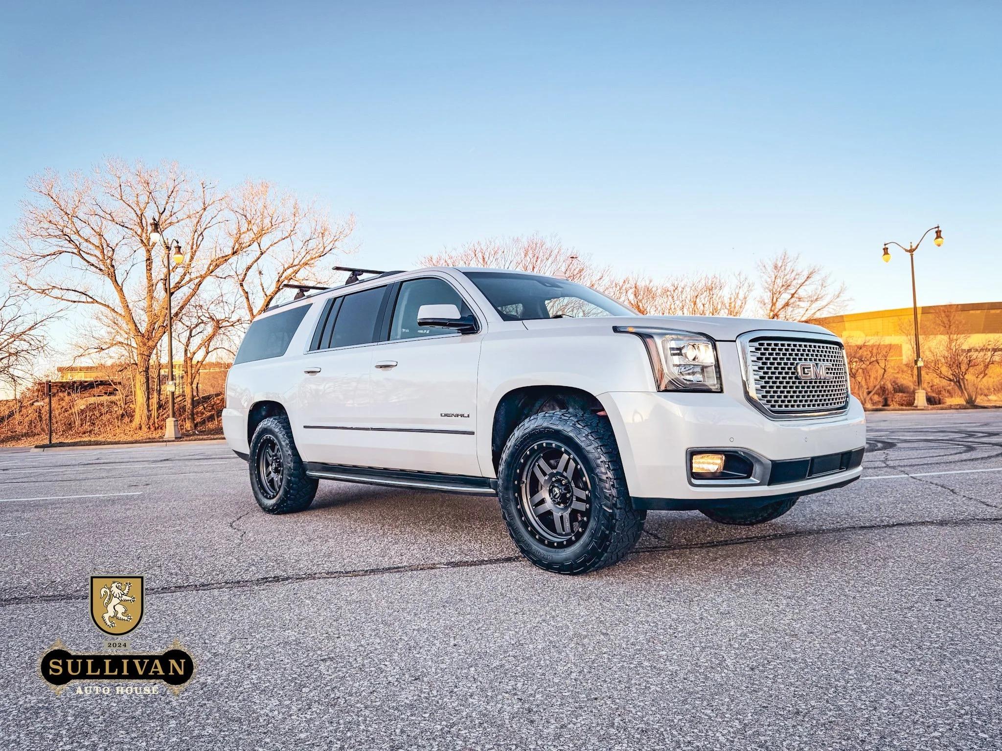 2017 GMC Yukon Denali - 5