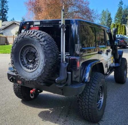 2012 Jeep Wrangler Rubicon - 5