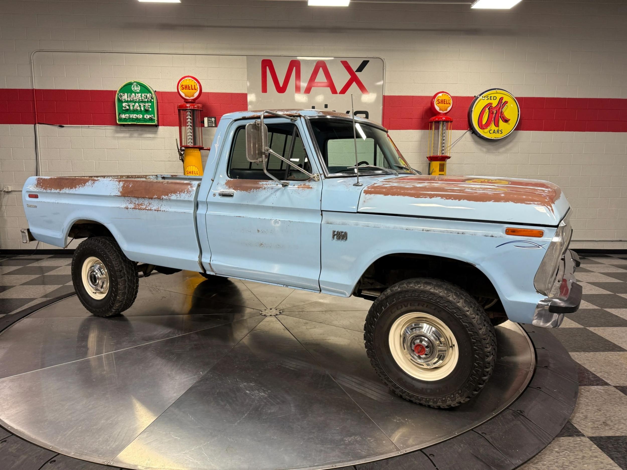 1973 Ford F-250 - 2