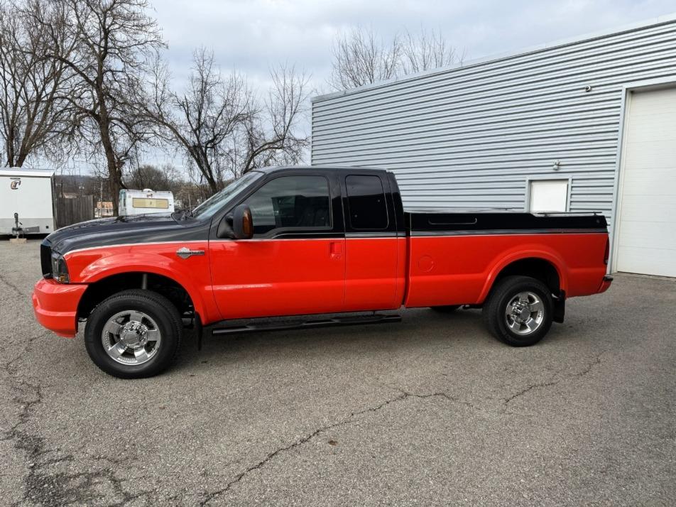 2004 Ford F-250 Harley Davidson Edition