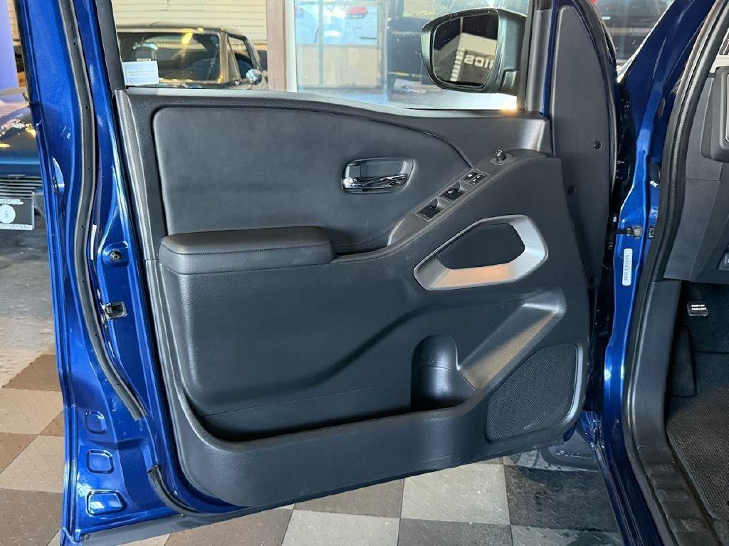 2022 Nissan Frontier SV 4x4