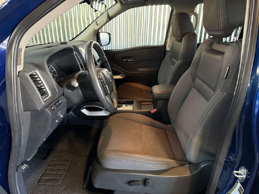 2022 Nissan Frontier SV 4x4