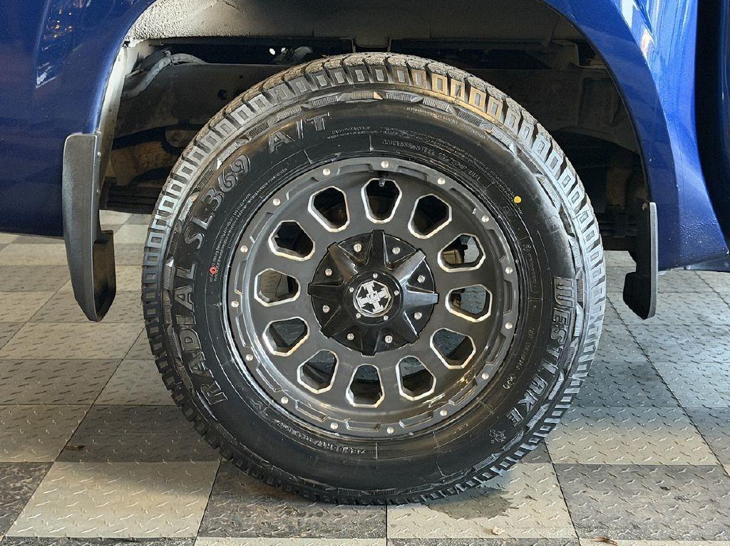 2022 Nissan Frontier SV 4x4