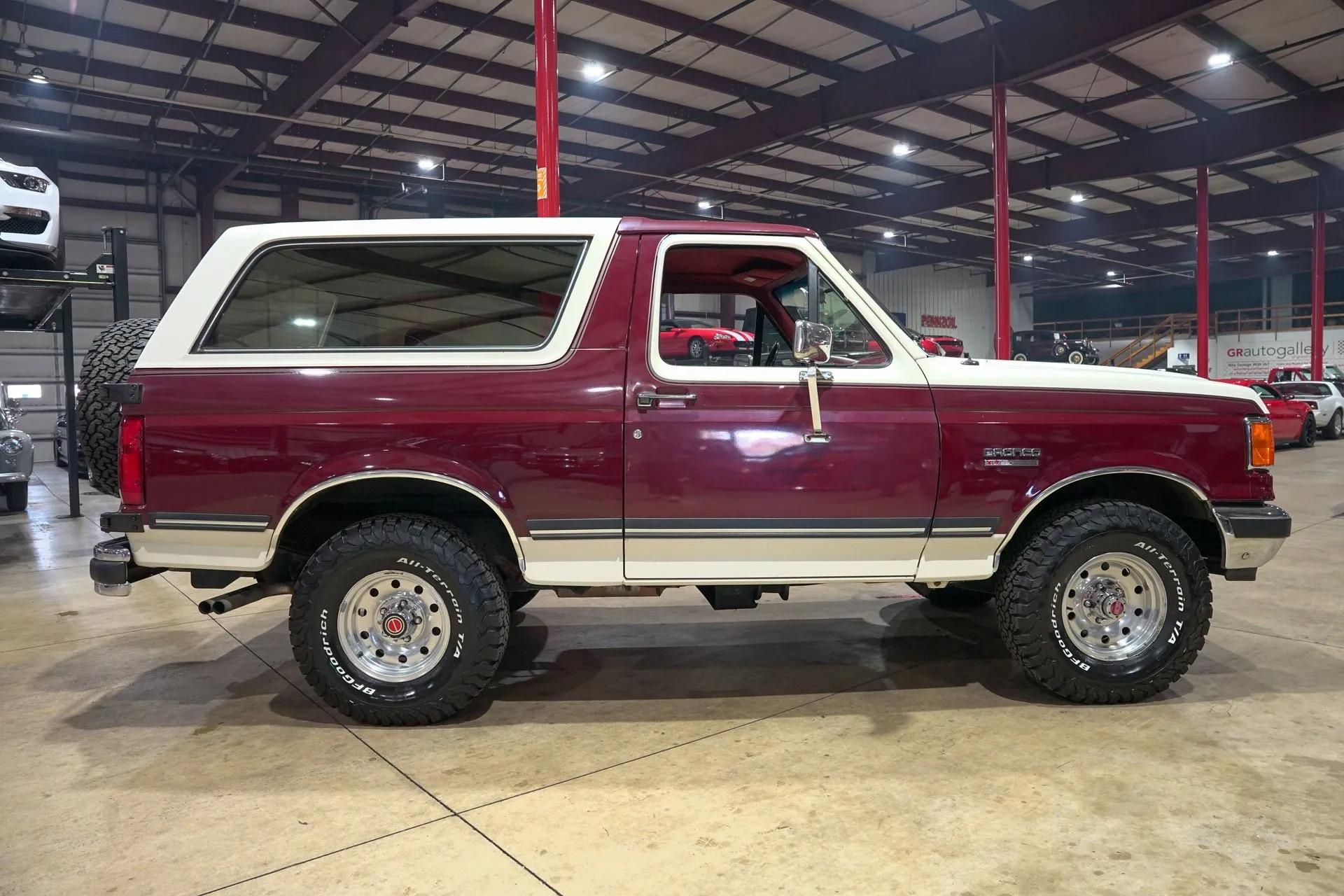 1990 Ford Bronco XLT